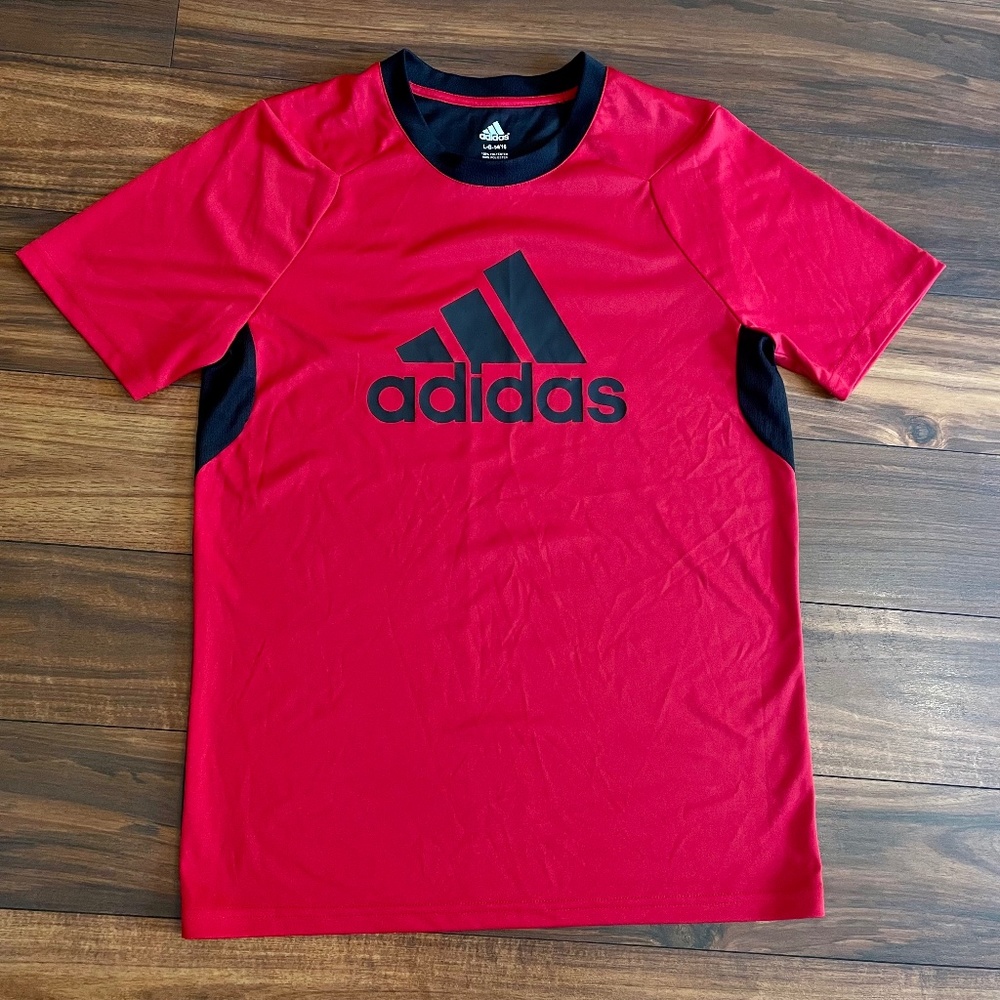 ADIDAS Mesh Back Climalite Training Tee Boys Large Red